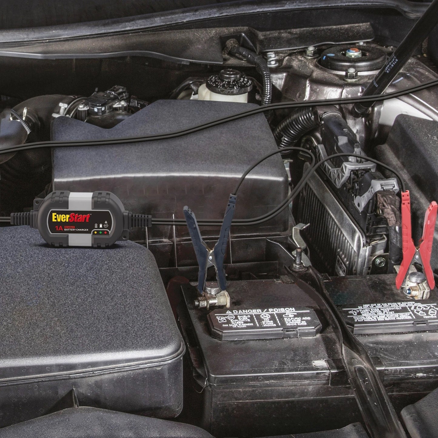 Power Up Your Ride with the Everstart 12V Automotive Marine Battery Charger Maintainer BM1E - Brand New!
